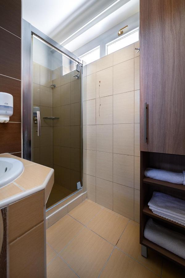 Szilfa Etterem Mariann Apartman Hajduszoboszlo Ngoại thất bức ảnh